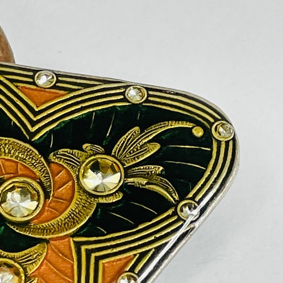 Catherine Popeseco Pendant / Pin - Picture 3 of 6